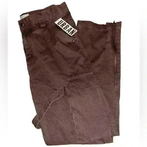 NWT Urban Outfitters Men’s Flare Cargo Pants With Zipper On Bottom Of Pant Leg